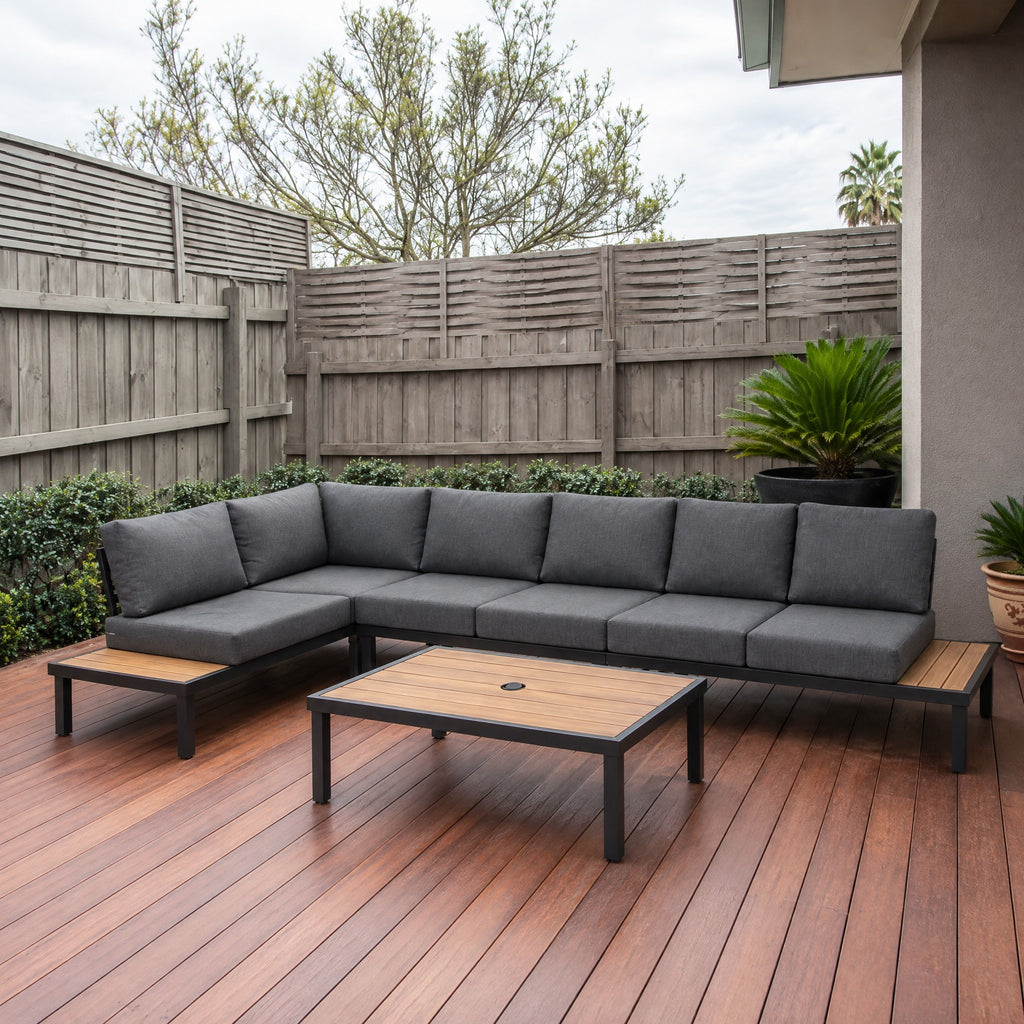 Modern Outdoor Corner Sofa with Coffee Table