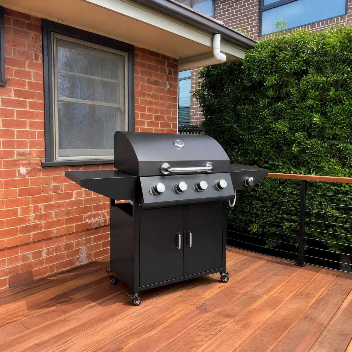 4-Burner Gas BBQ with Side Burner, Black